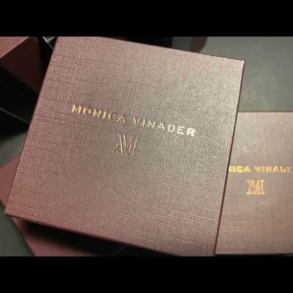 BUNDLE Of mixed sizes MONICA VINADER jewelry gift boxes, felt pouches, gift bag - Picture 3 of 8